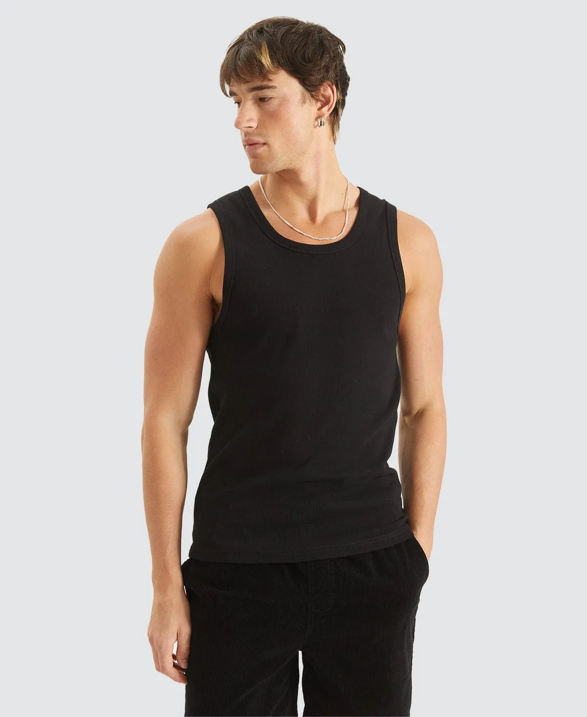 Kai Singlet Black