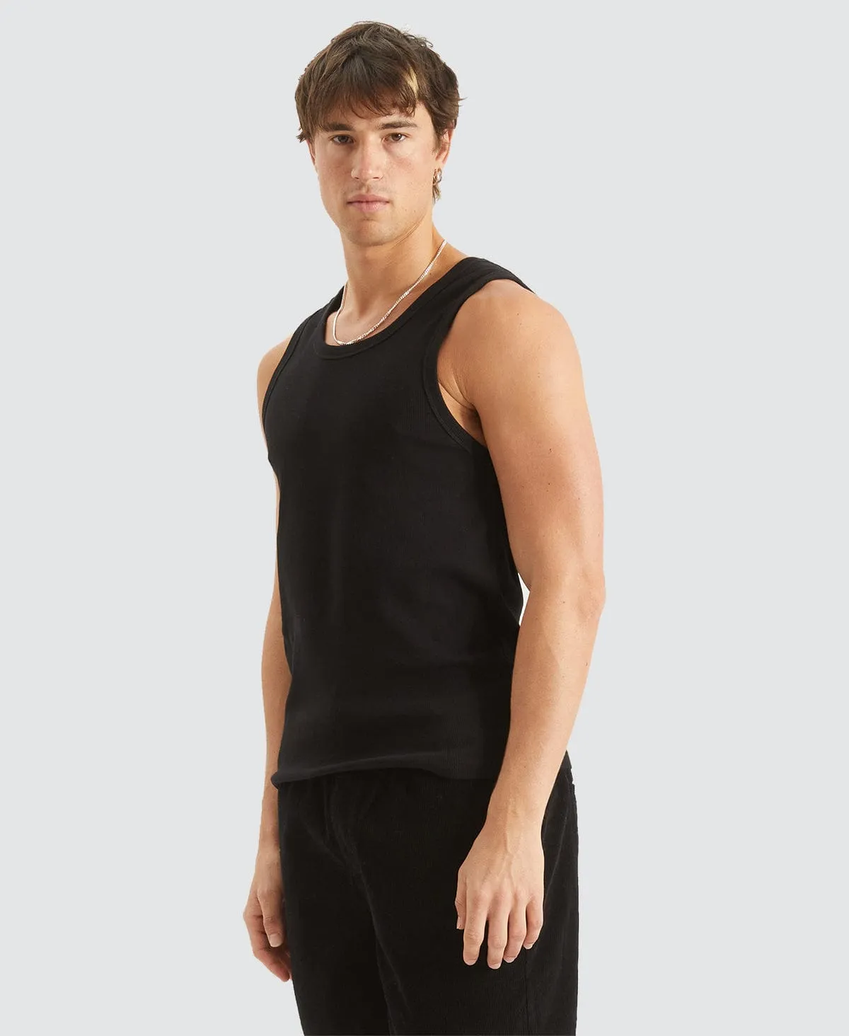 Kai Singlet Black