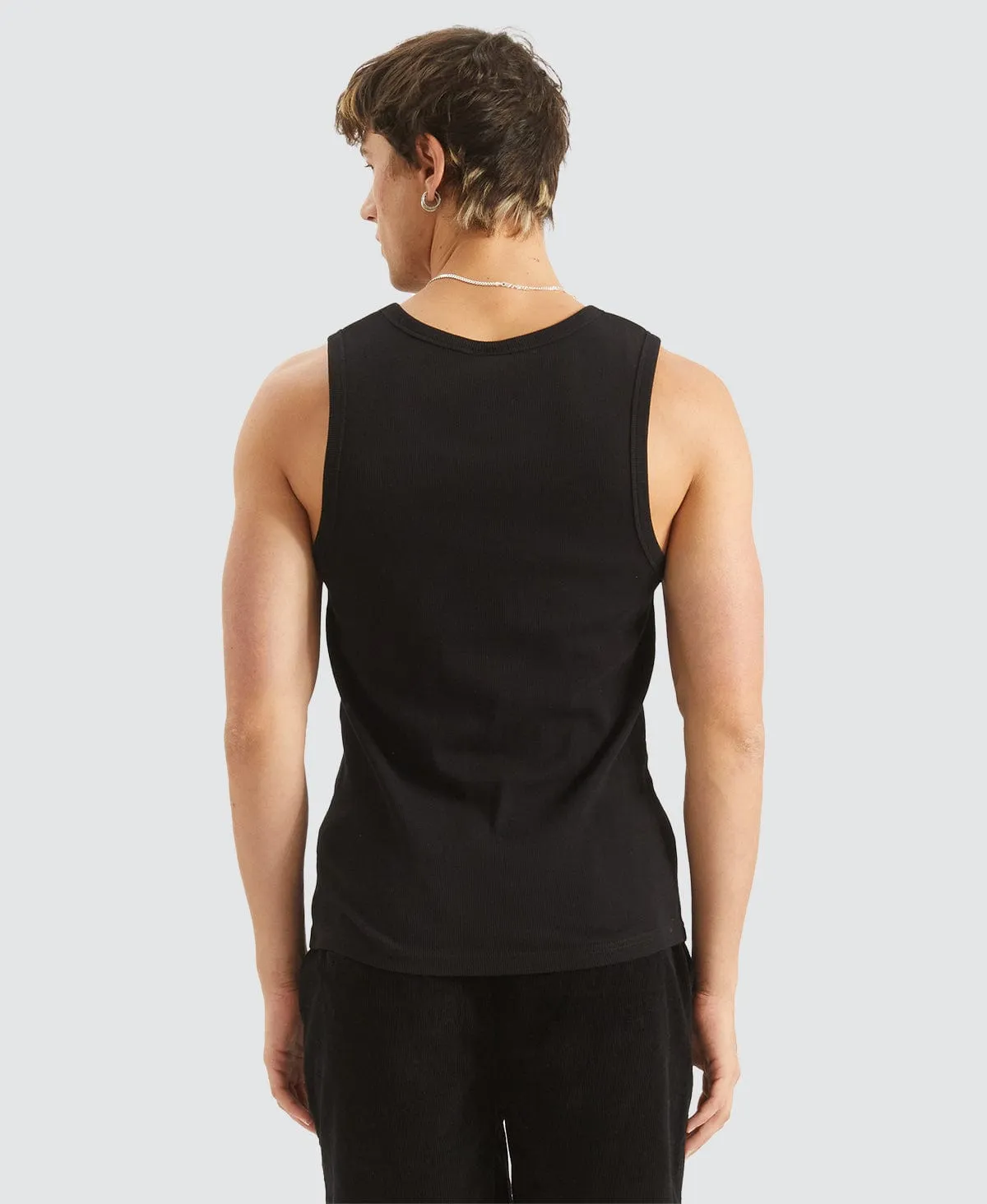 Kai Singlet Black