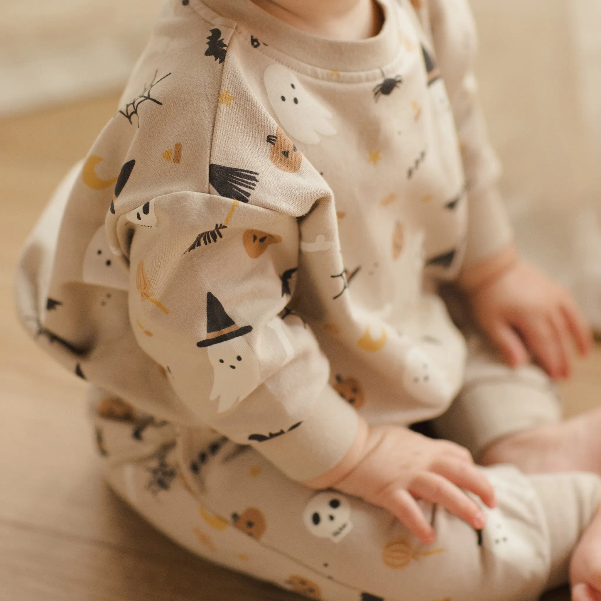 Relaxed Fleece Sweatpant - Halloween